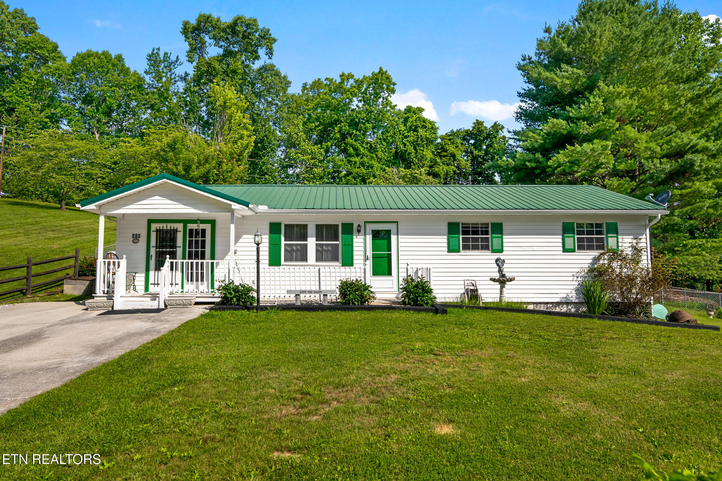 310 Hollifield Drive