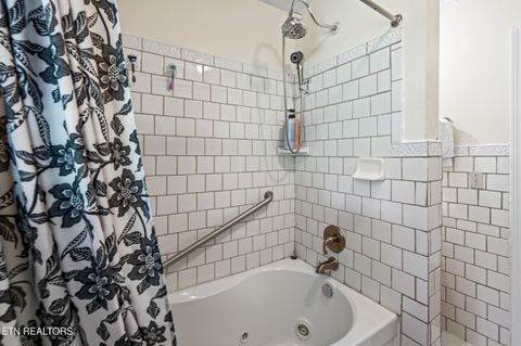 Tiny photo for 310 Hollifield Drive, Jacksboro, TN 37757 (MLS # 1343989)