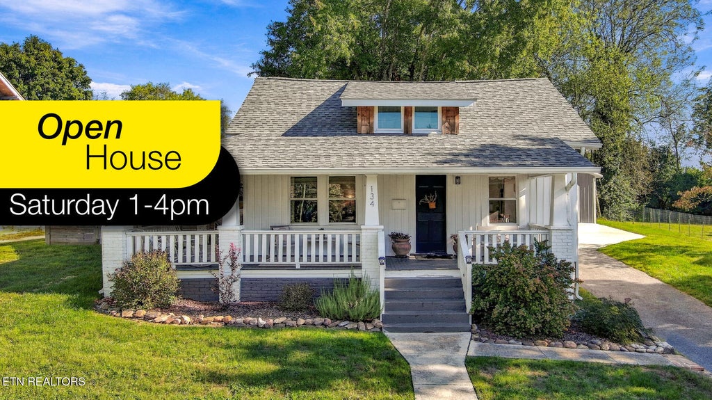 Photo of 134 Hillcrest Drive, Knoxville, TN 37918 (MLS # 1359631)