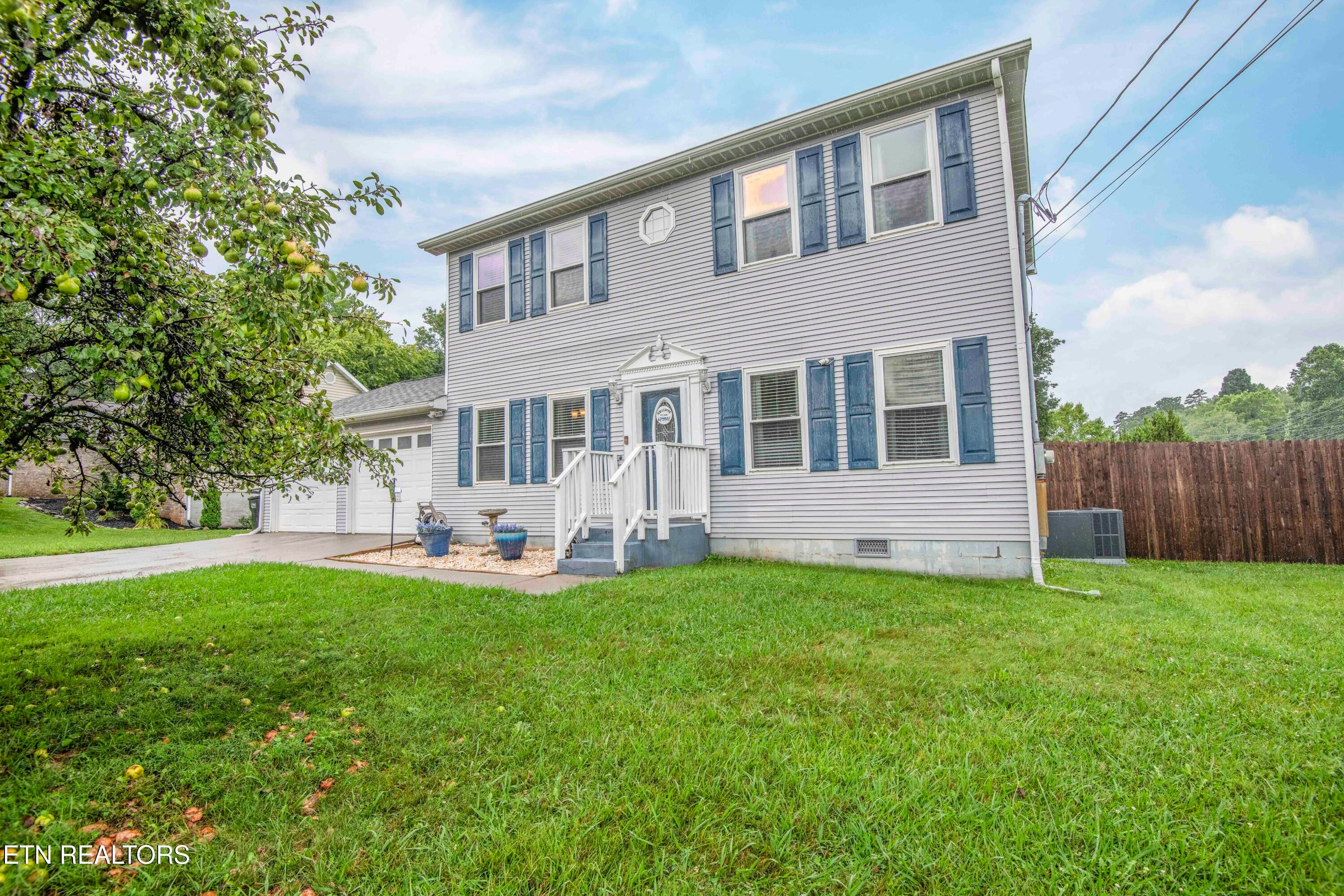 1221 Durham Rd
