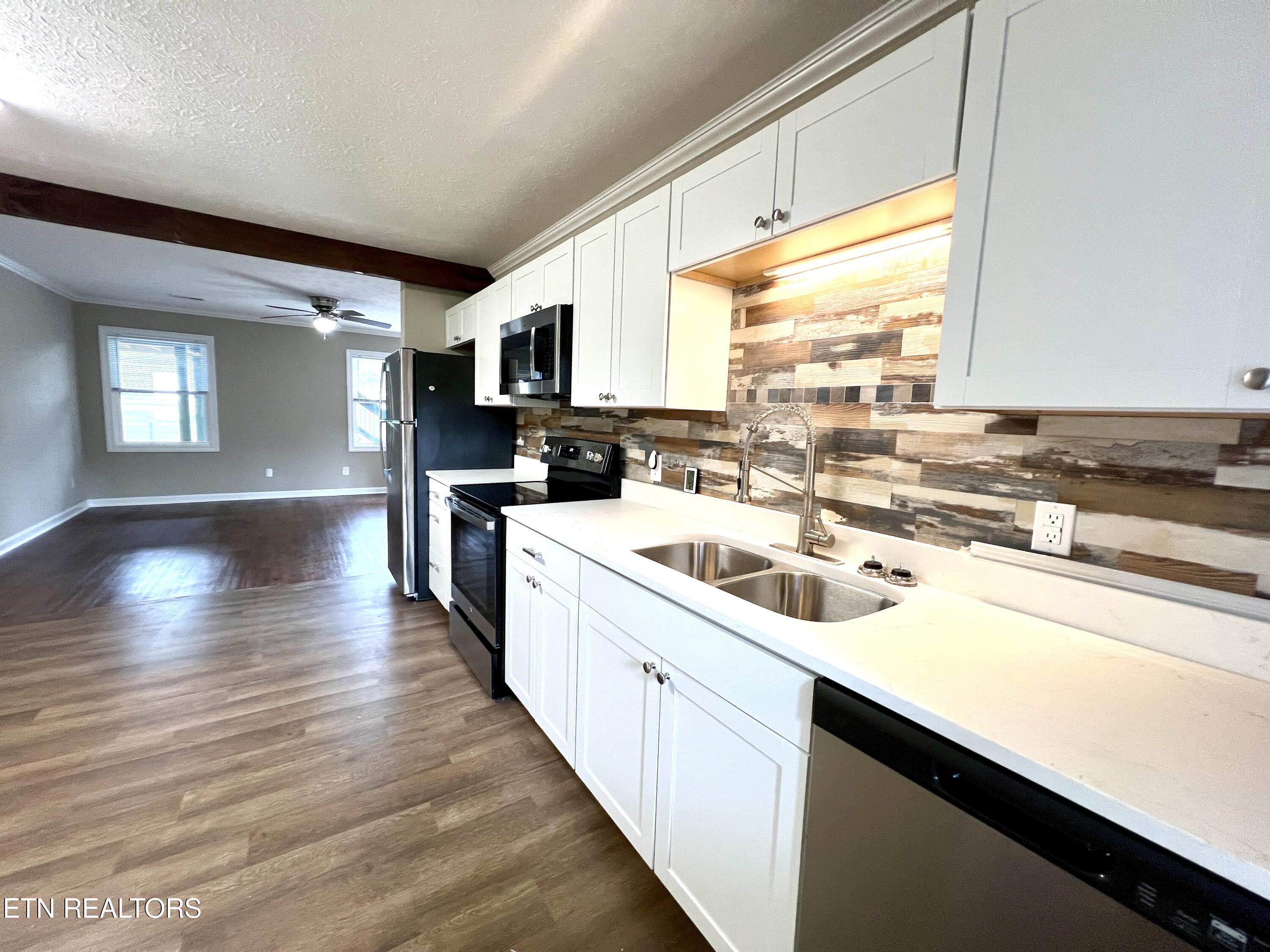 3769 Wears Valley Road 1