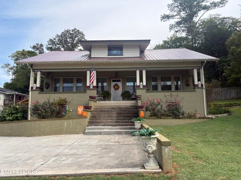 Photo of 719 N College St, Madisonville, TN 37354 (MLS # 1357807)
