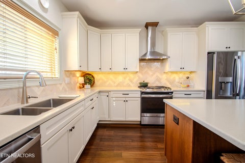 Tiny photo for 629 Winding Creek Way, Walland, TN 37886 (MLS # 1357358)