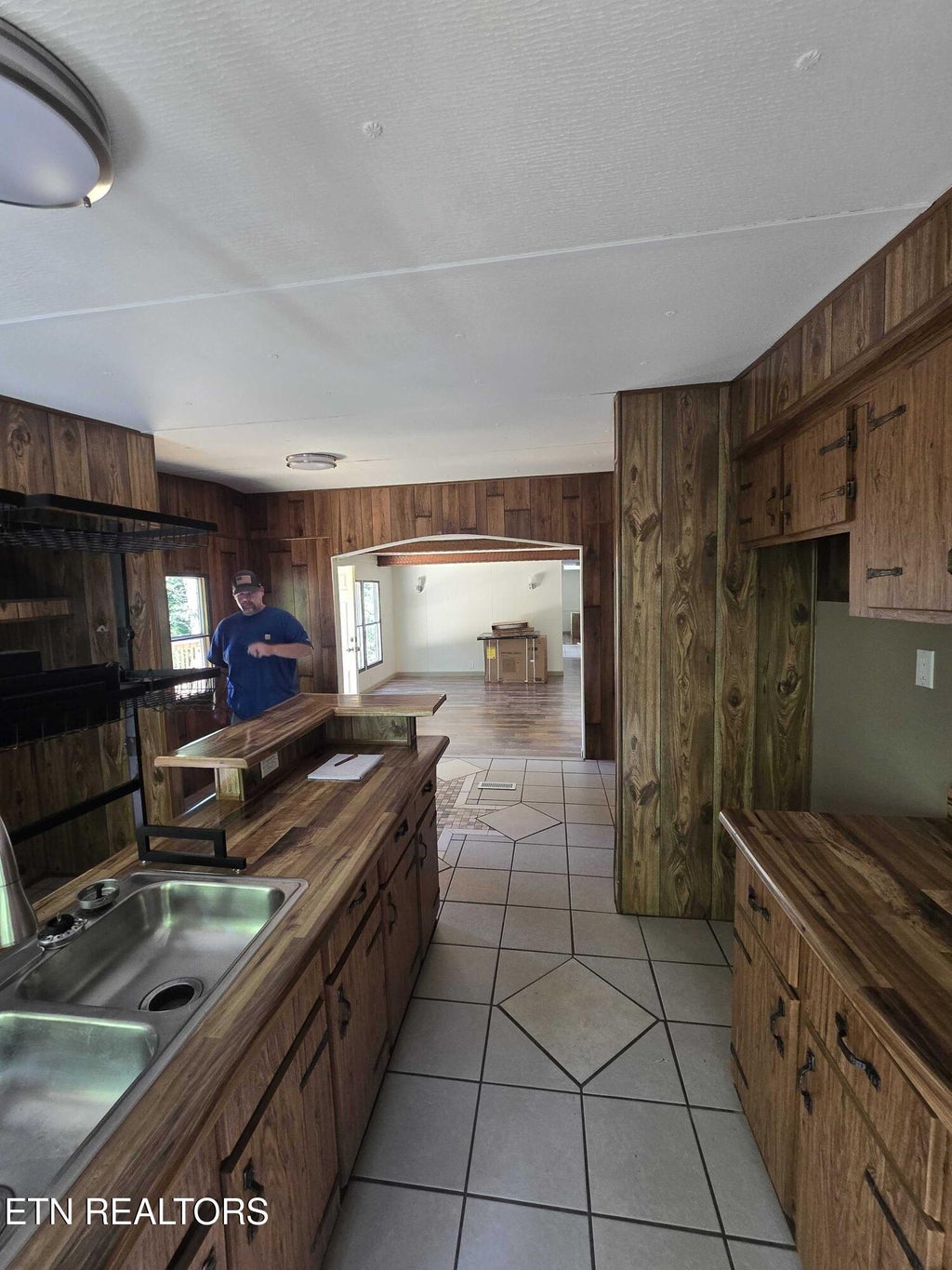 Photo of 743 Fairgarden Circle, Sevierville, TN 37876 (MLS # 1350920)