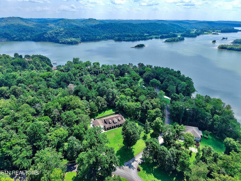 Photo of 403 Chelaque Way, Mooresburg, TN 37811 (MLS # 1350390)