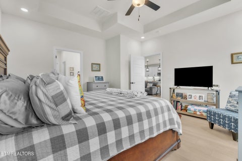 Tiny photo for 510 Sugar Maple Tr, Lenoir City, TN 37771 (MLS # 1355623)