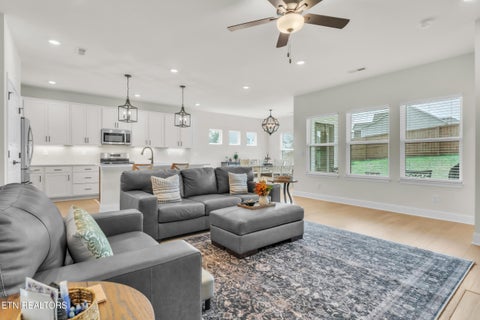 Tiny photo for 510 Sugar Maple Tr, Lenoir City, TN 37771 (MLS # 1355623)