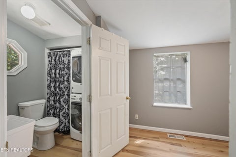 Tiny photo for 303 W Outer Drive, Oak Ridge, TN 37830 (MLS # 1356311)