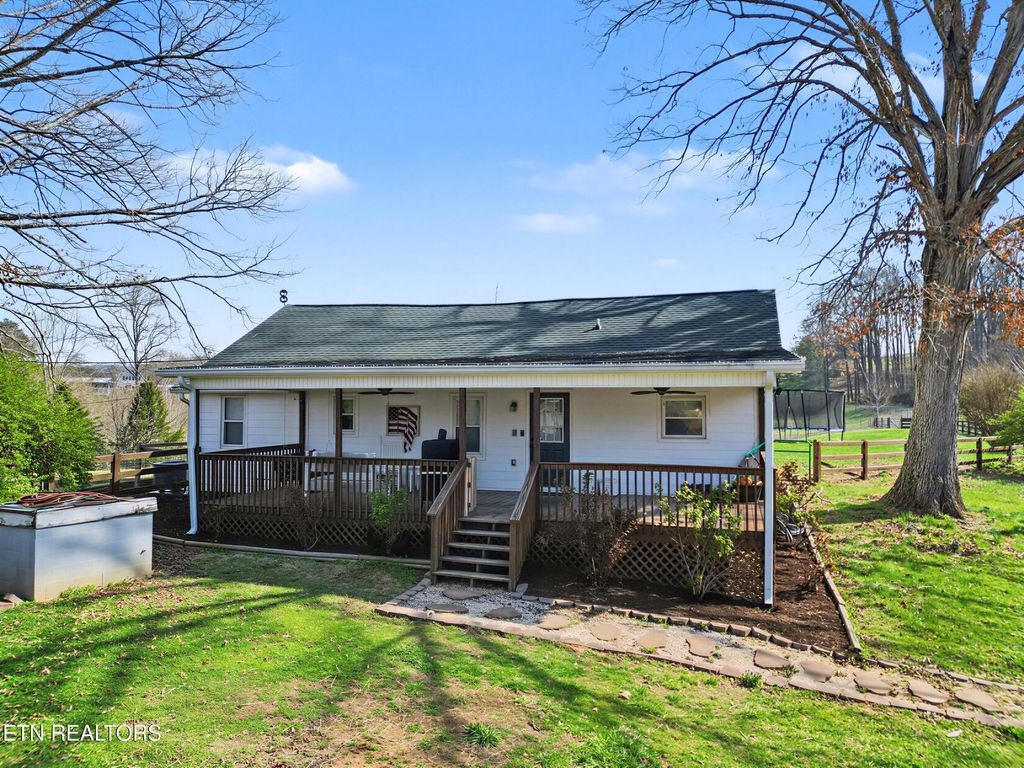 Photo of 1516 Wonder Lane, New Market, TN 37820 (MLS # 1333897)