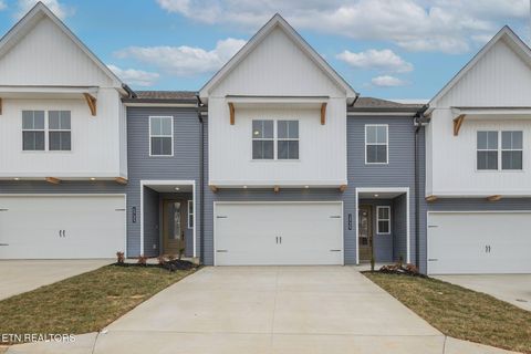 1735 Lateglow Way Knoxville TN 37931