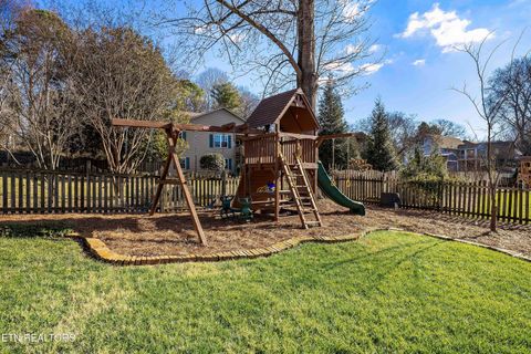 Tiny photo for 1204 Ashgrove Place, Knoxville, TN 37919 (MLS # 1324738)