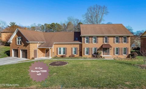 Photo of 1204 Ashgrove Place, Knoxville, TN 37919 (MLS # 1324738)