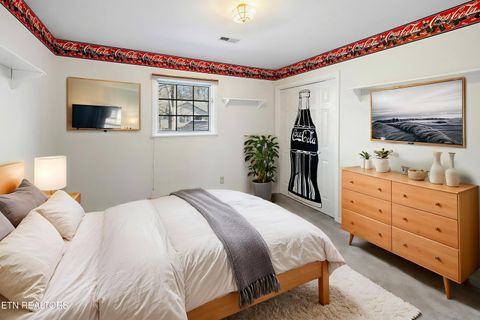 Tiny photo for 1204 Ashgrove Place, Knoxville, TN 37919 (MLS # 1324738)