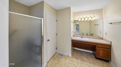 Tiny photo for 1204 Ashgrove Place, Knoxville, TN 37919 (MLS # 1324738)