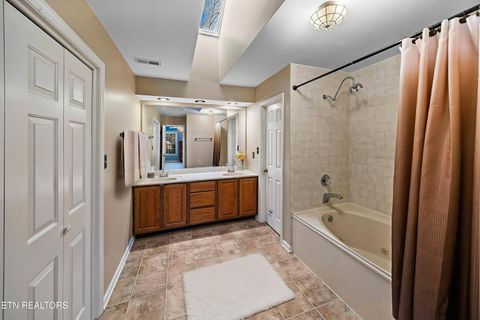 Tiny photo for 1204 Ashgrove Place, Knoxville, TN 37919 (MLS # 1324738)