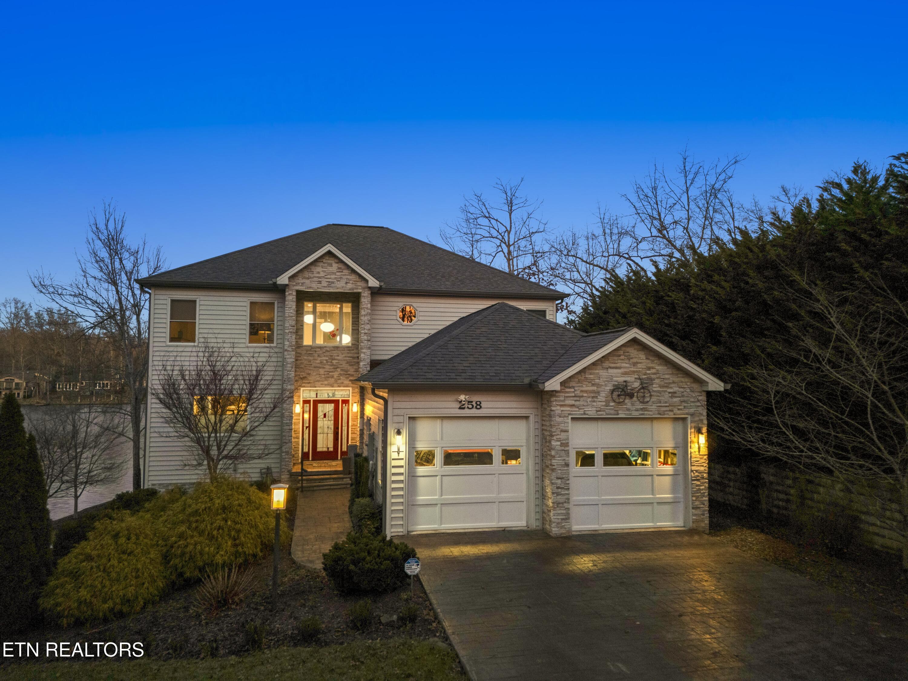 258 Lakewood Drive