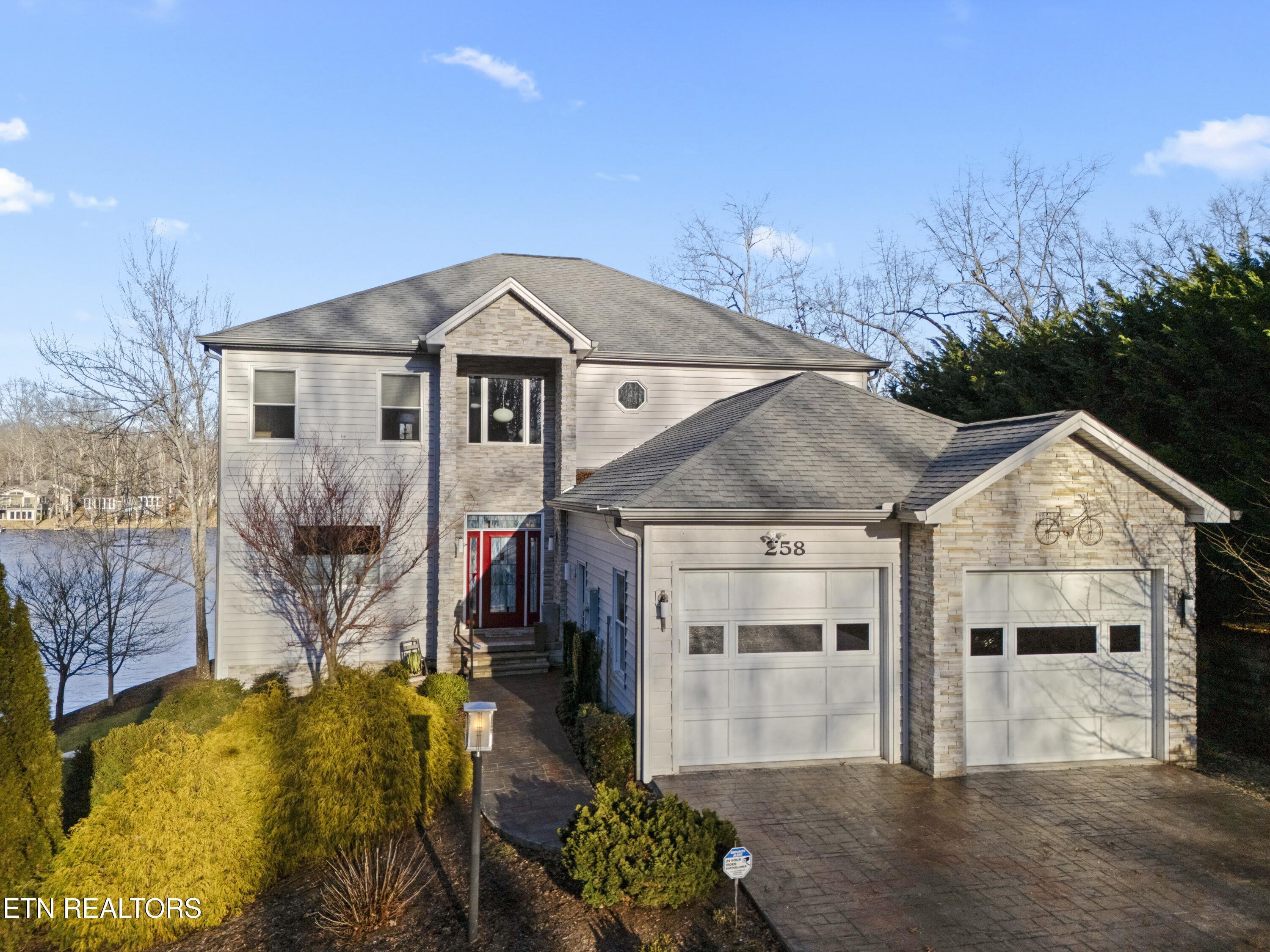 258 Lakewood Drive