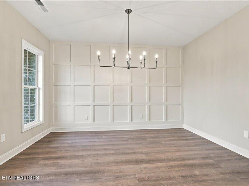 Photo of 1422 Crescent Oaks Lane, Lenoir City, TN 37772 (MLS # 1344891)