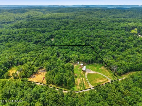 Tiny photo for 200 Paradise Lane, Crawford, TN 38554 (MLS # 1360359)