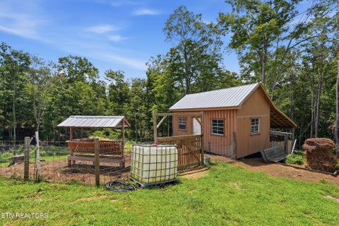 Tiny photo for 200 Paradise Lane, Crawford, TN 38554 (MLS # 1360359)