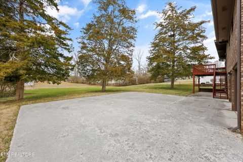 Tiny photo for 605 Woodland Drive, Clinton, TN 37716 (MLS # 1328904)