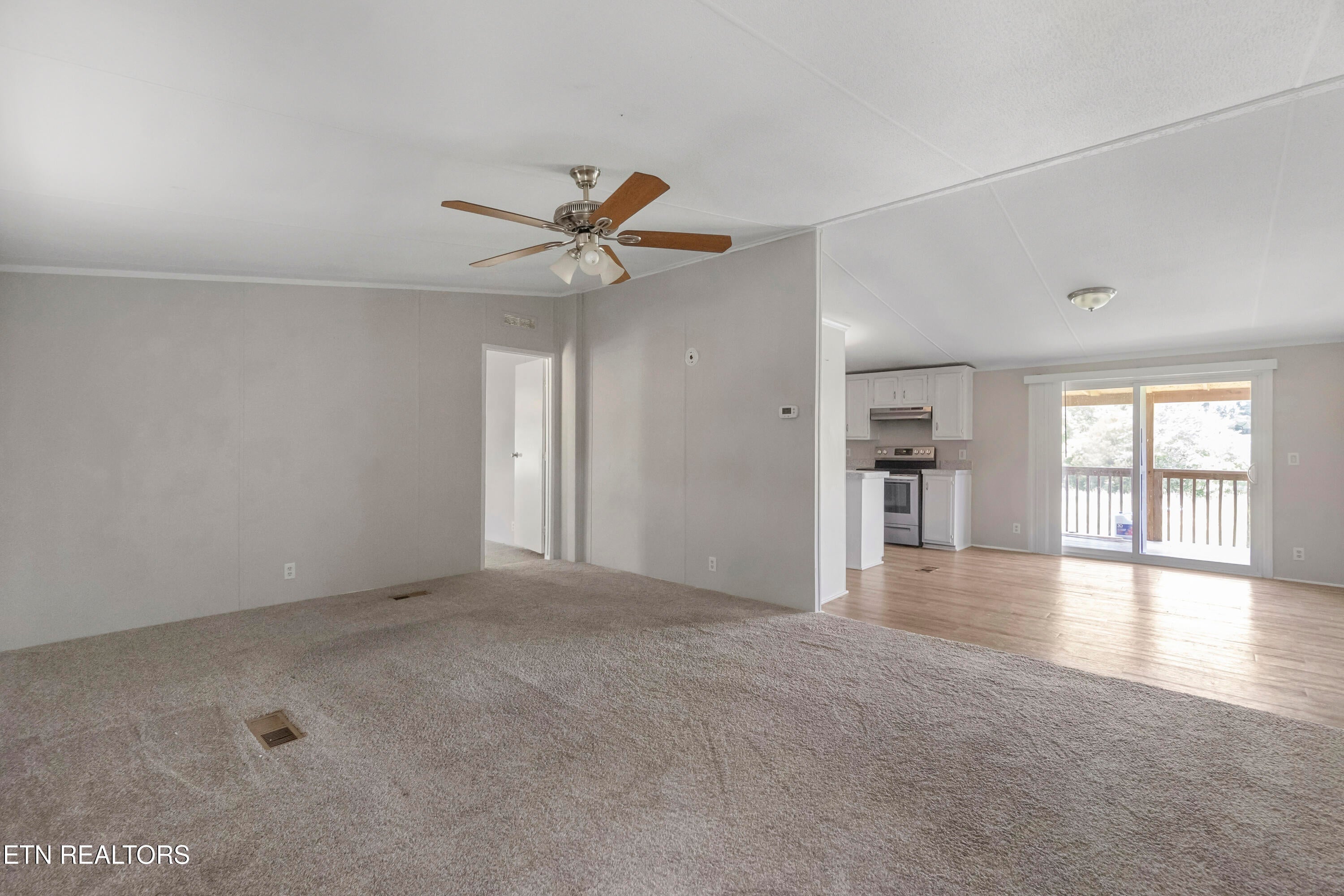 406 Mount Horeb Rd