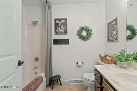 Tiny photo for 609 Greenwood Drive, Clinton, TN 37716 (MLS # 1344286)