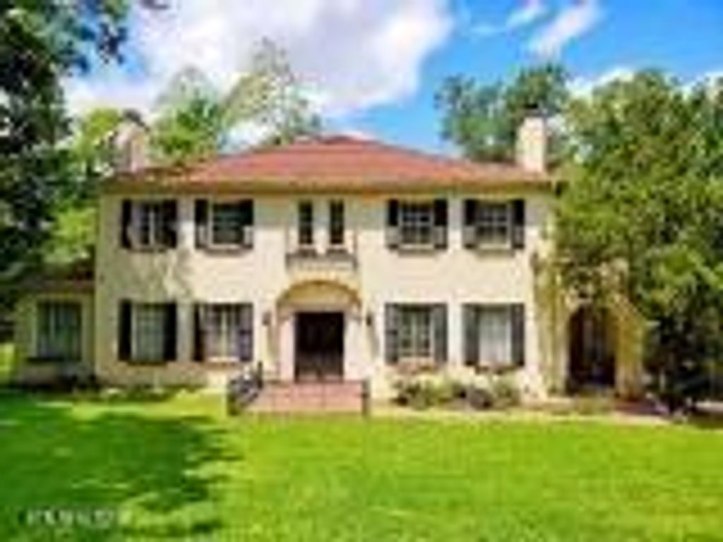 Photo of 4039 Kinston Pike Pike #2, Knoxville, TN 37919 (MLS # 1315529)