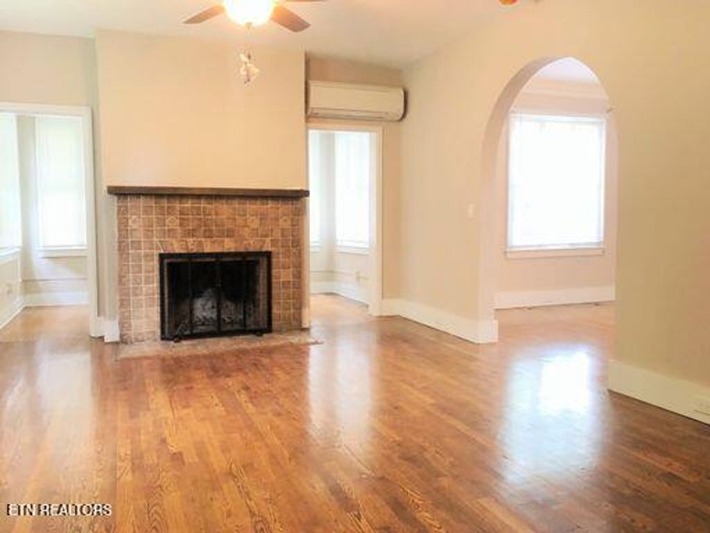 Photo of 4039 Kinston Pike Pike #2, Knoxville, TN 37919 (MLS # 1315529)