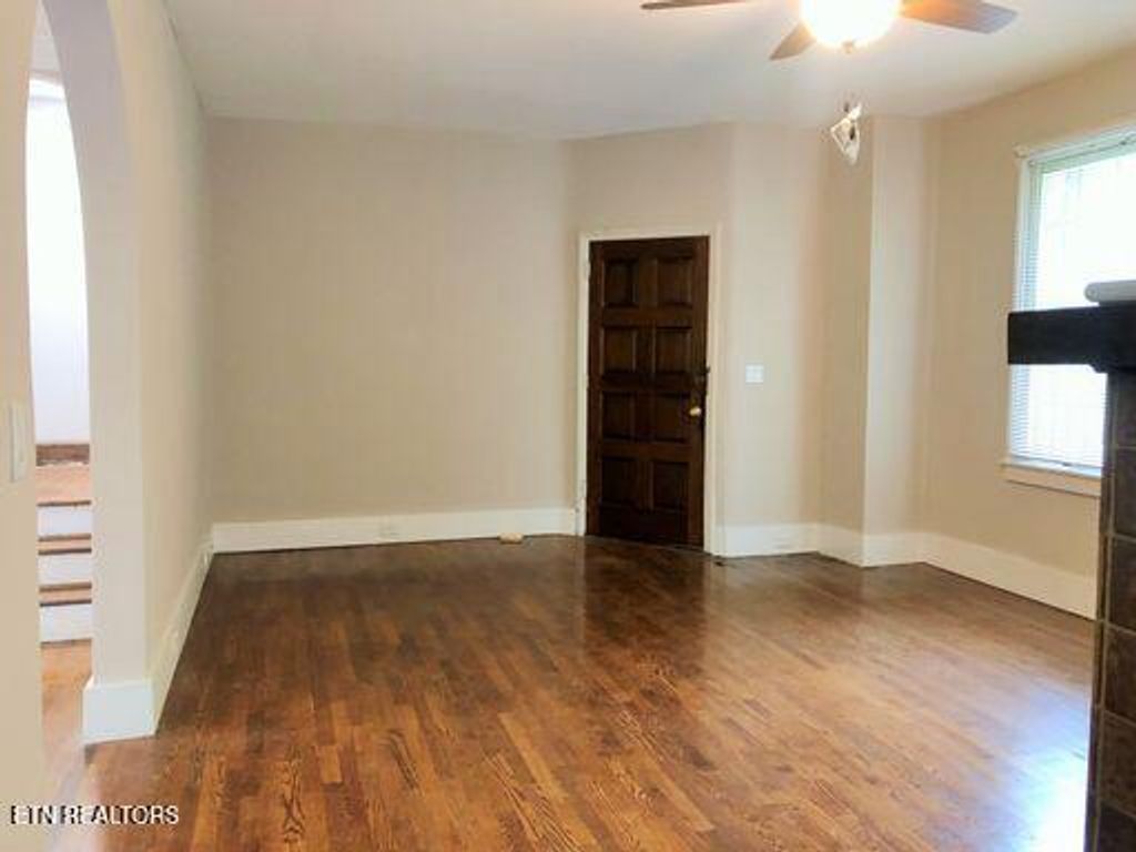 Photo of 4039 Kinston Pike Pike #2, Knoxville, TN 37919 (MLS # 1315529)