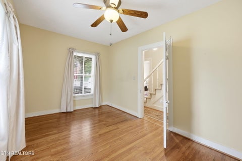 Tiny photo for 627 Medaris St, Clinton, TN 37716 (MLS # 1349124)