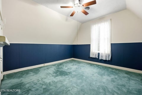 Tiny photo for 627 Medaris St, Clinton, TN 37716 (MLS # 1349124)