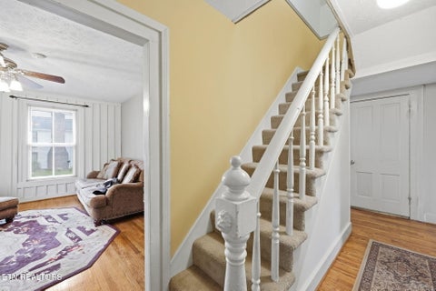 Tiny photo for 627 Medaris St, Clinton, TN 37716 (MLS # 1349124)