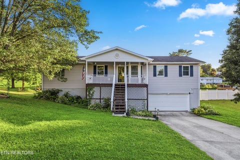 Photo of 117 Bertha Lane, Jacksboro, TN 37757 (MLS # 1348686)