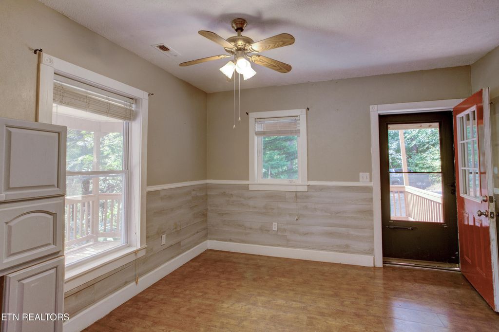 Photo of 4017 Hatcher Hollow Rd, Walland, TN 37886 (MLS # 1299897)