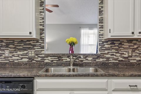 Tiny photo for 7213 Lyngate Blvd, Powell, TN 37849 (MLS # 1327655)