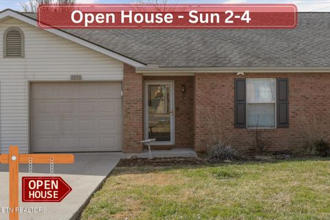 Photo of 7213 Lyngate Blvd, Powell, TN 37849 (MLS # 1327655)