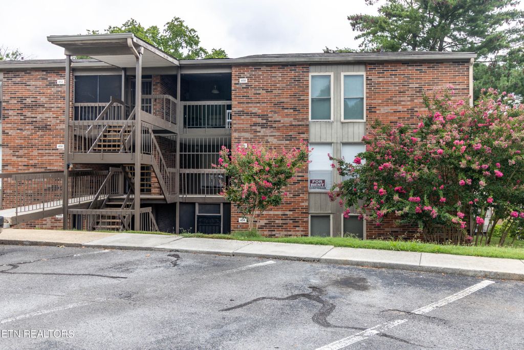 Photo of 454 Berlin Drive, Knoxville, TN 37923 (MLS # 1320184)
