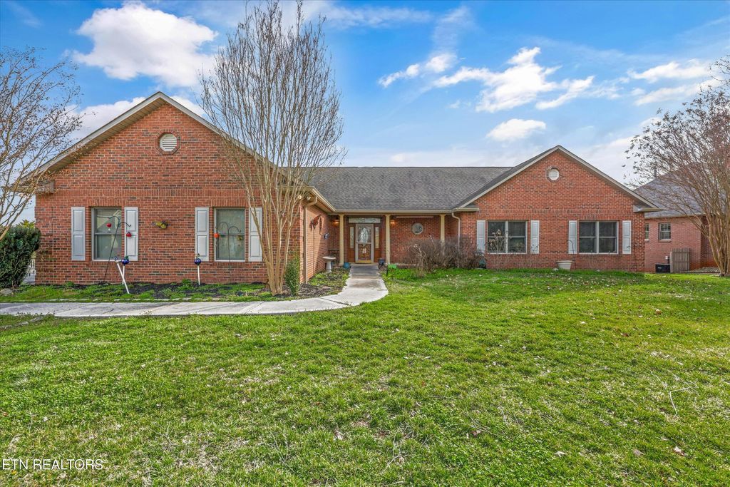 Photo of 3934 Poplar Grove Rd, Maryville, TN 37804 (MLS # 1331625)