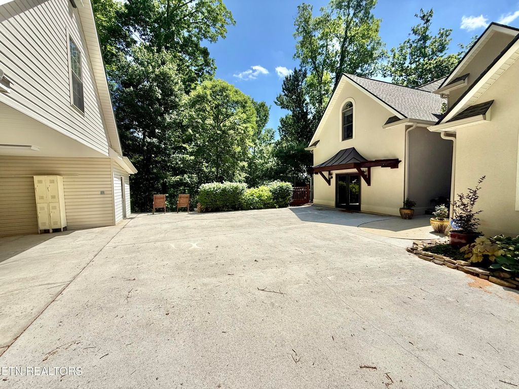 Photo of 309 E Bullrun Valley Drive, Heiskell, TN 37754 (MLS # 1339622)