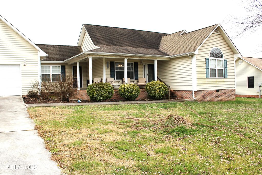 Photo of 119 Wind Chase Drive, Madisonville, TN 37354 (MLS # 1286133)
