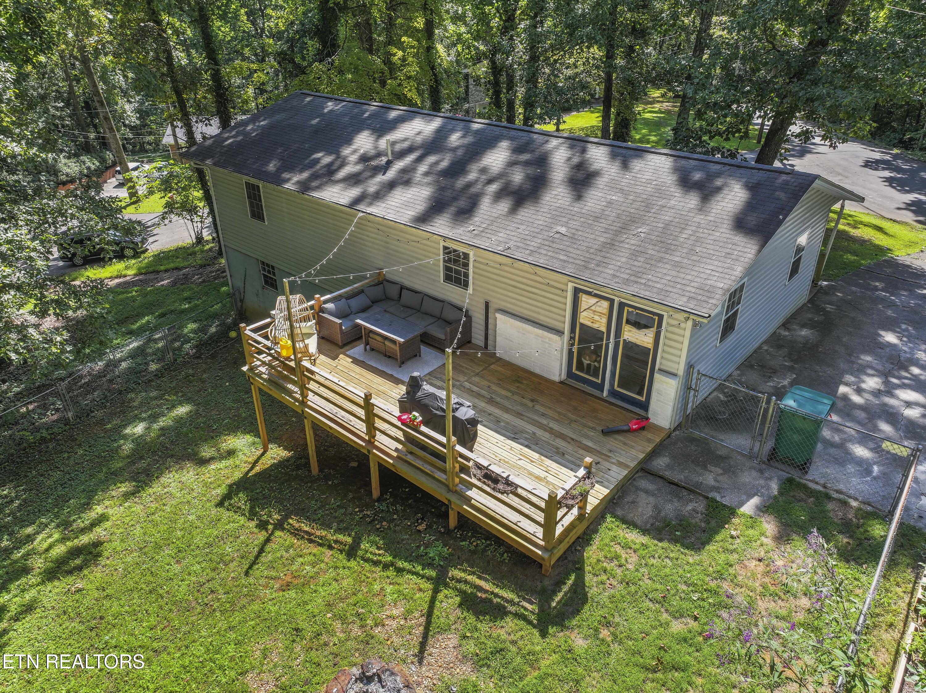 1465 Johnathan Drive