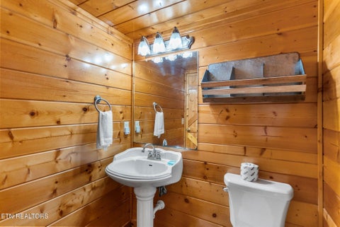 Tiny photo for 2123 Luzerne Drive, Gatlinburg, TN 37738 (MLS # 1357739)
