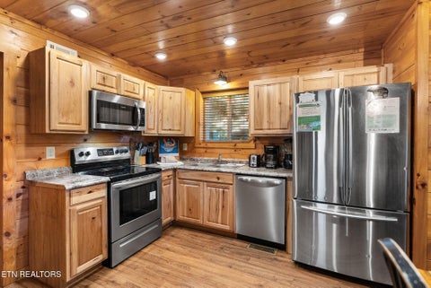 Tiny photo for 2123 Luzerne Drive, Gatlinburg, TN 37738 (MLS # 1357739)