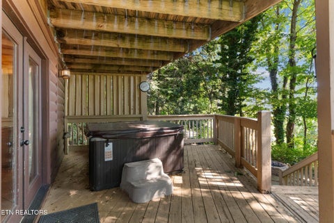 Tiny photo for 2123 Luzerne Drive, Gatlinburg, TN 37738 (MLS # 1357739)