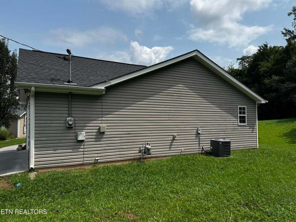 Photo of 5000 Cattail Lane, Corryton, TN 37721 (MLS # 1349777)