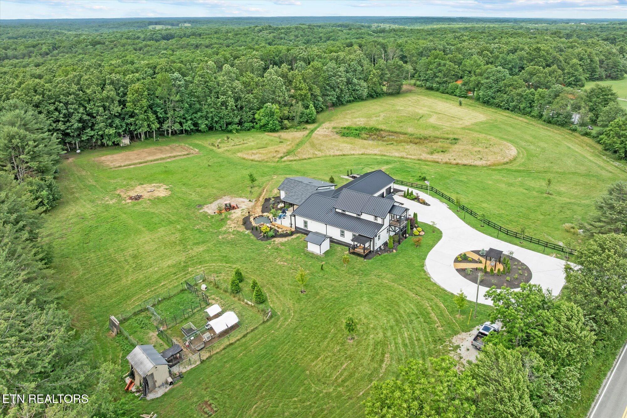 3358 Plateau Rd