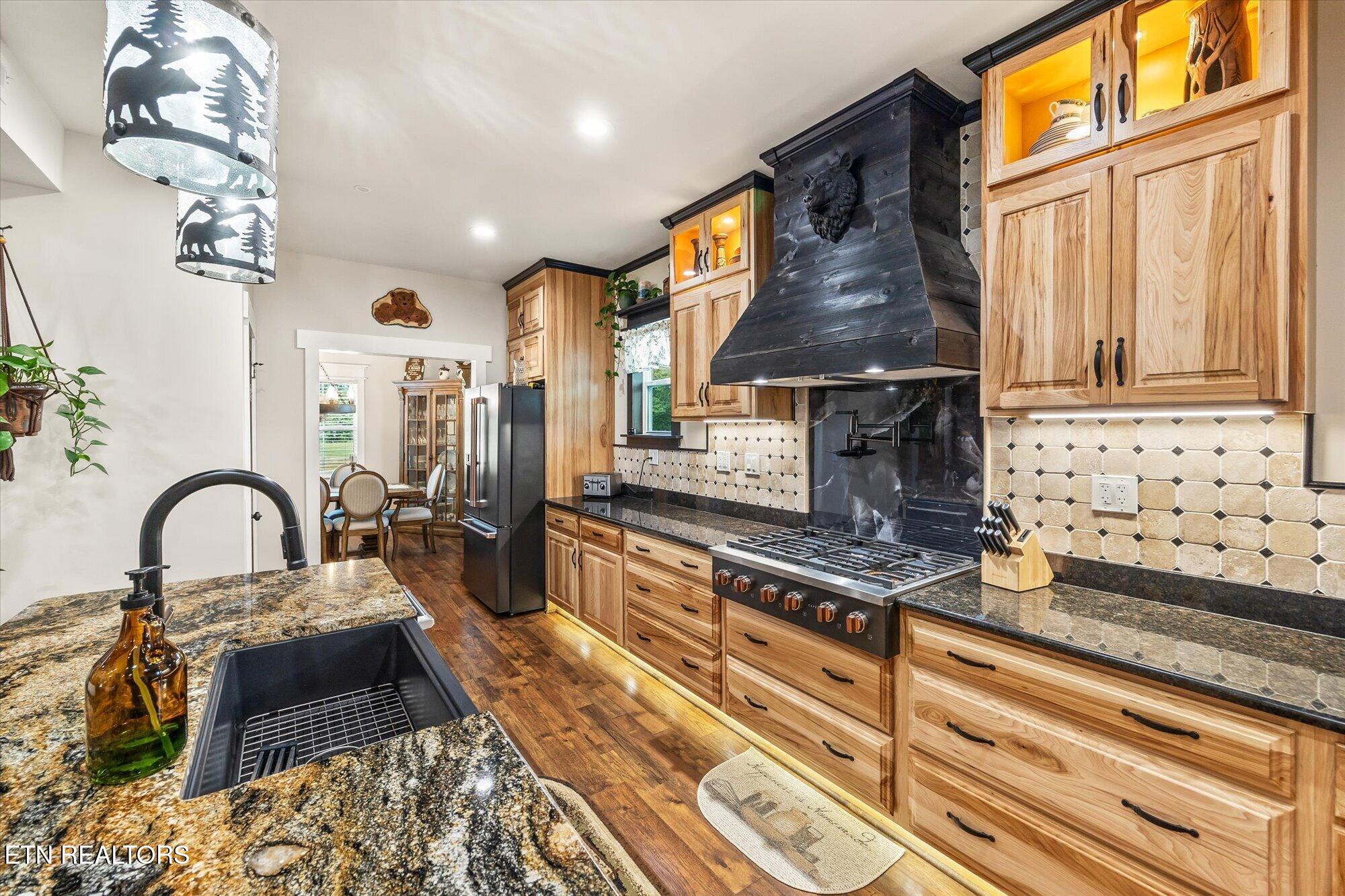 3358 Plateau Rd