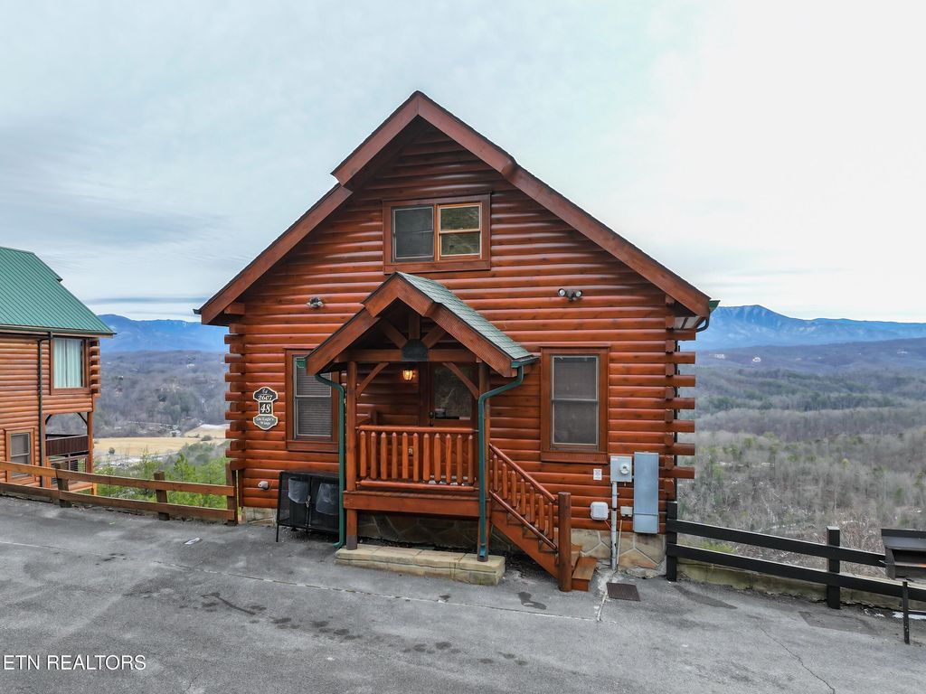 Photo of 2607 Mountain Glory Tr #48, Sevierville, TN 37876 (MLS # 1329351)