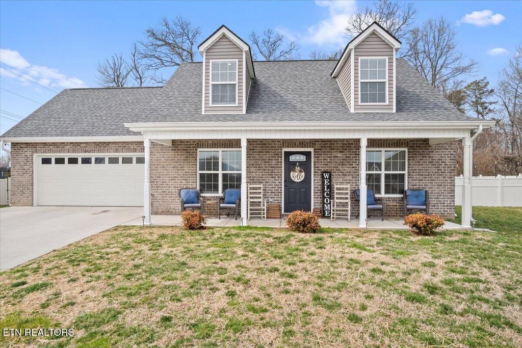 Photo of 8401 Reality Lane, Corryton, TN 37721 (MLS # 1293332)